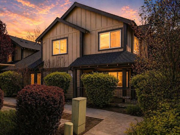 1929 NW Monterey Pines Drive, UNIT 5, Bend, OR 97703
