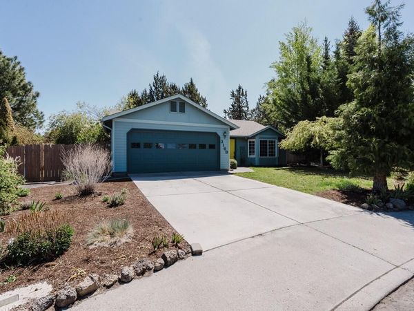 3169 NE Elizabeth Court, Bend, OR 97701