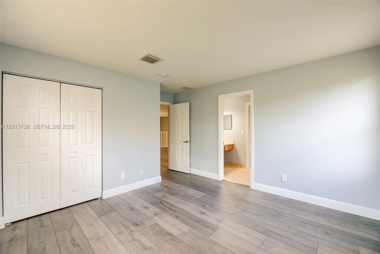 4207 W Whitewater Ave , Weston, FL 33332 Photo
