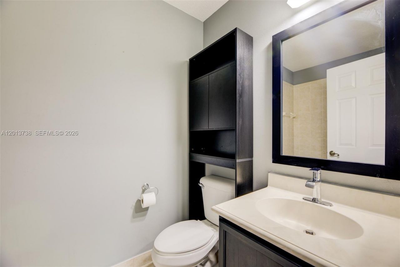 4207 W Whitewater Ave , Weston, FL 33332 Photo
