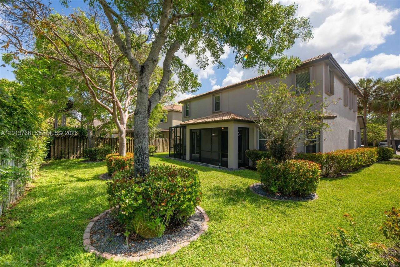 4207 W Whitewater Ave , Weston, FL 33332 Photo