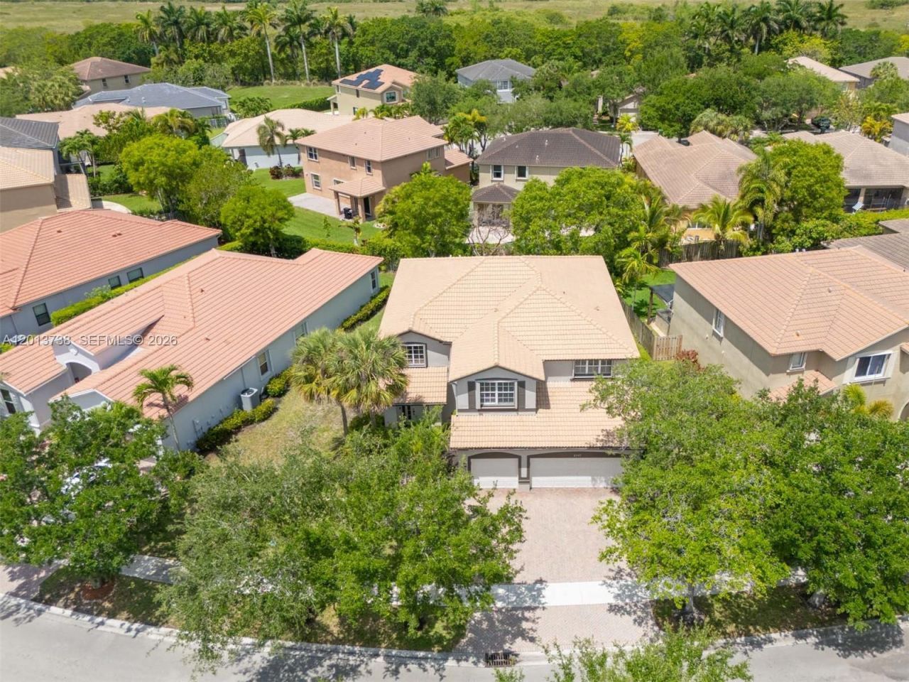 4207 W Whitewater Ave , Weston, FL 33332 Photo