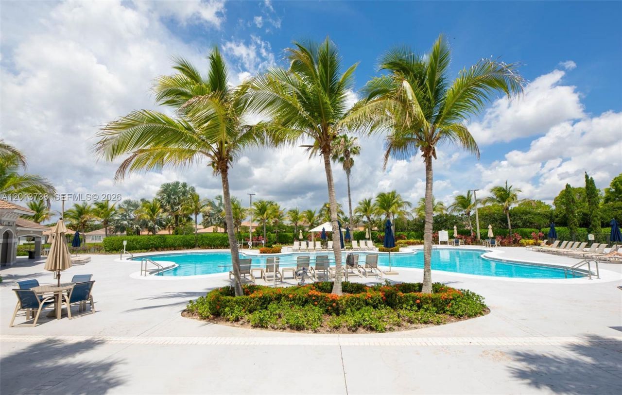 4207 W Whitewater Ave , Weston, FL 33332 Photo