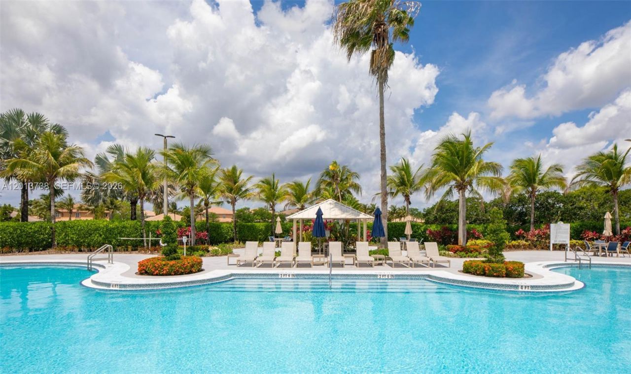 4207 W Whitewater Ave , Weston, FL 33332 Photo