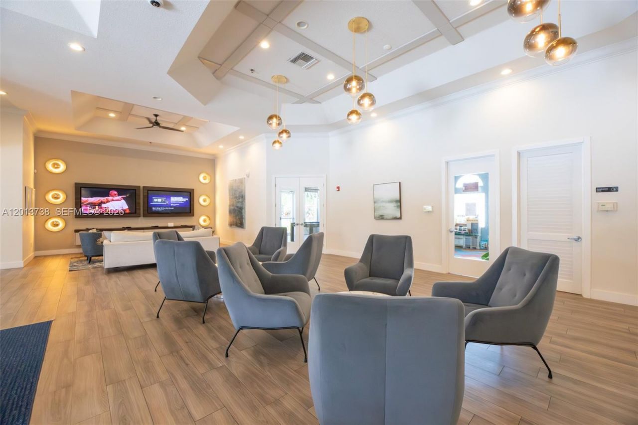 4207 W Whitewater Ave , Weston, FL 33332 Photo