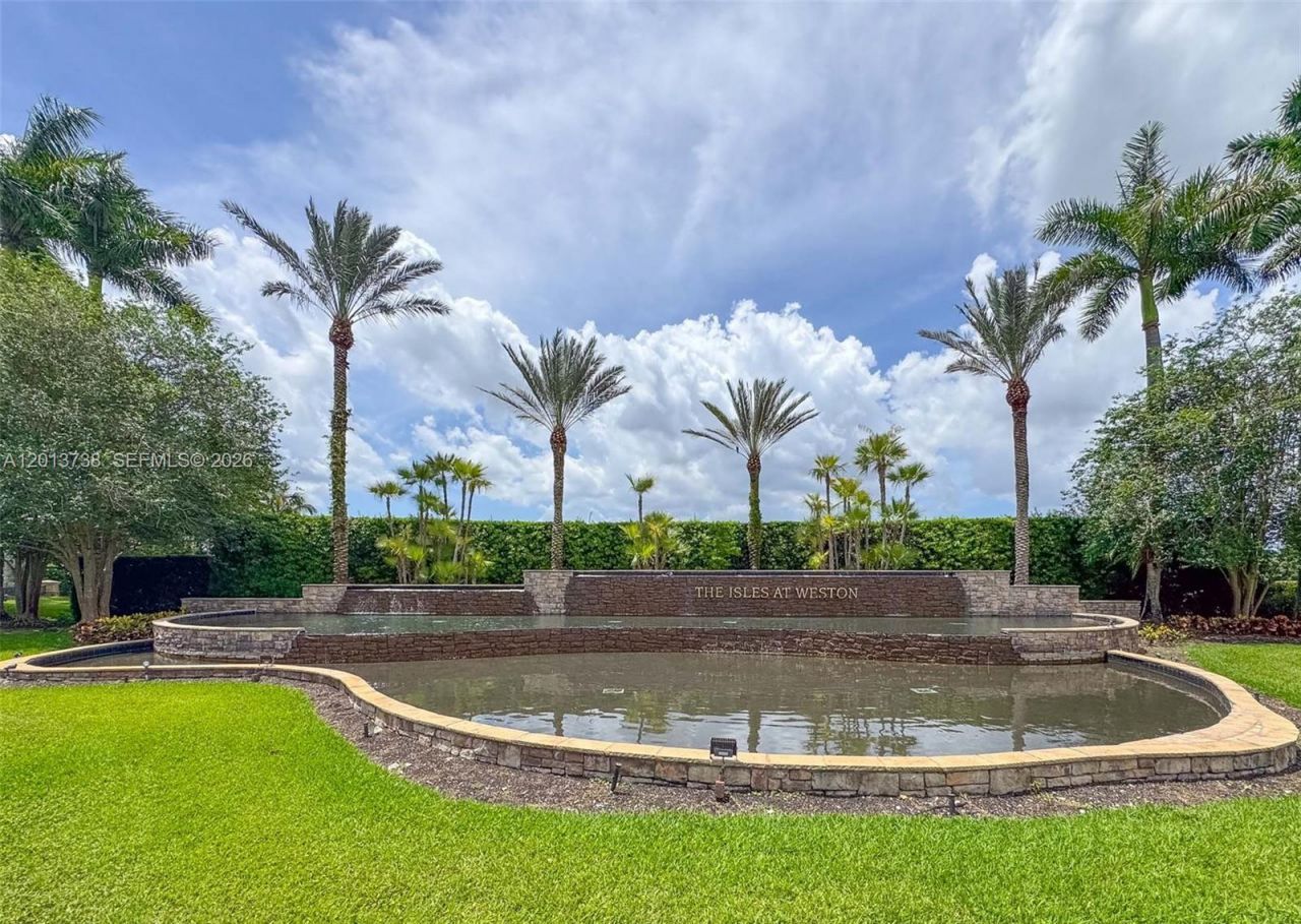 4207 W Whitewater Ave , Weston, FL 33332 Photo