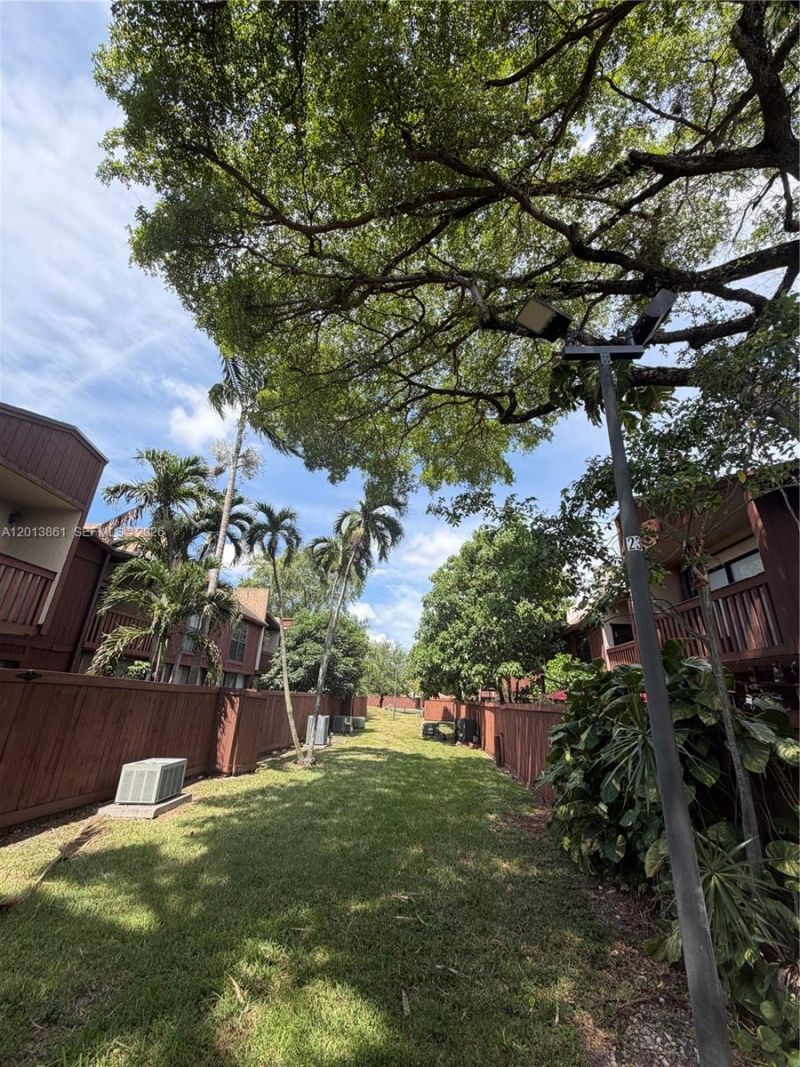 7024 SW 114th Pl, Unit A-52, Miami, FL 33173 Photo