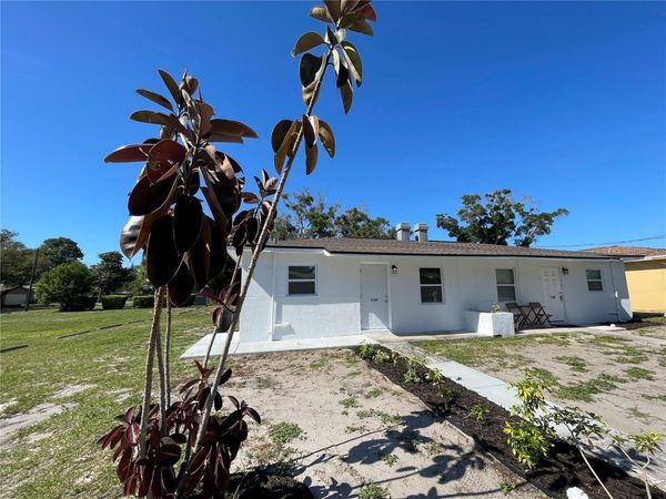 1147 ALMA STREET , CLEARWATER, FL 33756