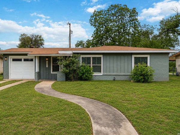 551 RADIANCE AVE, San Antonio, TX 78218