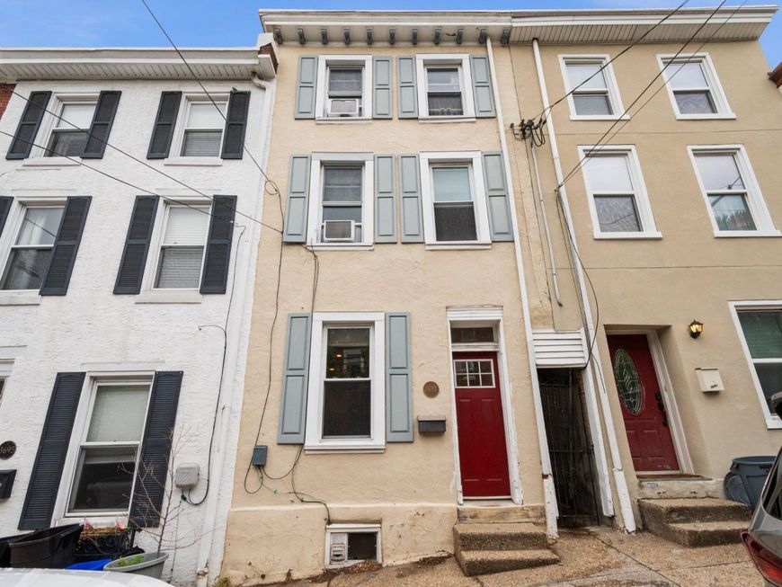 3693 Calumet Street, Philadelphia, PA 19129 Main Photo