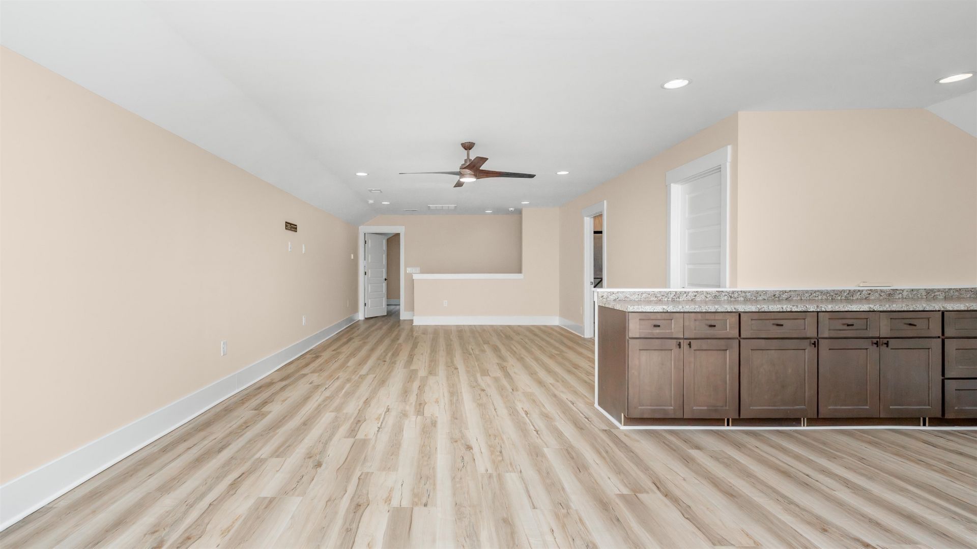 7129 Spoleto Dr. Photo 38