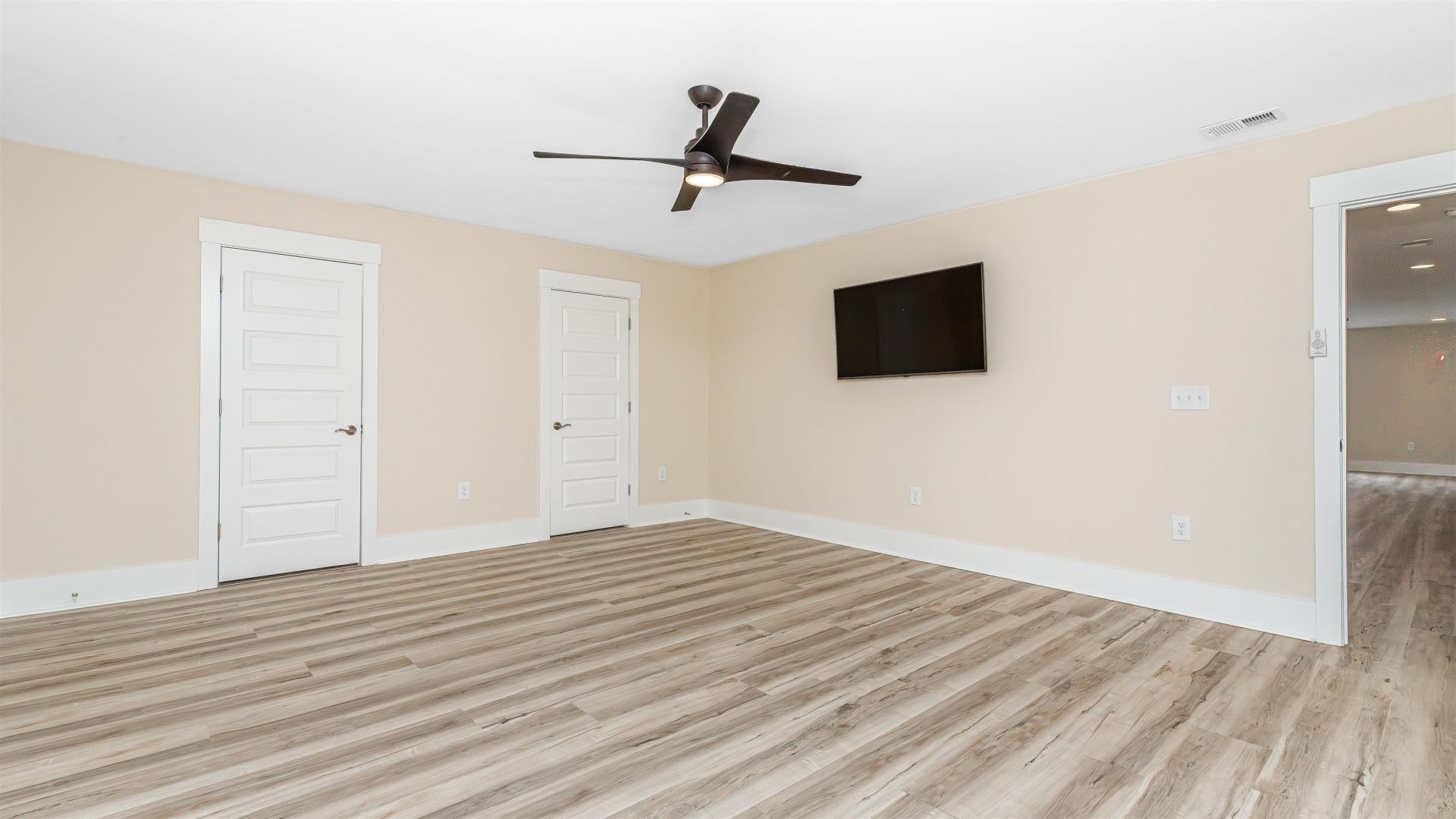 7129 Spoleto Dr. Photo 41
