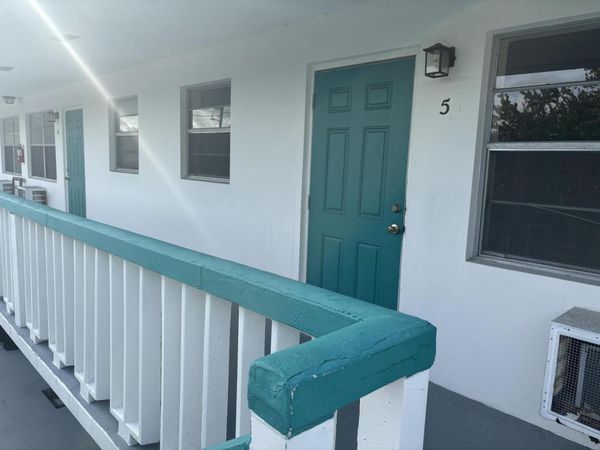 1111 N Federal Highway, Unit 5, Lake Worth Beach, FL 33460