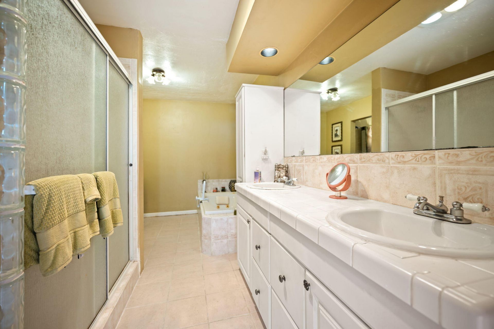 8350 NW 23rd Street, Pembroke Pines, FL 33024 Photo