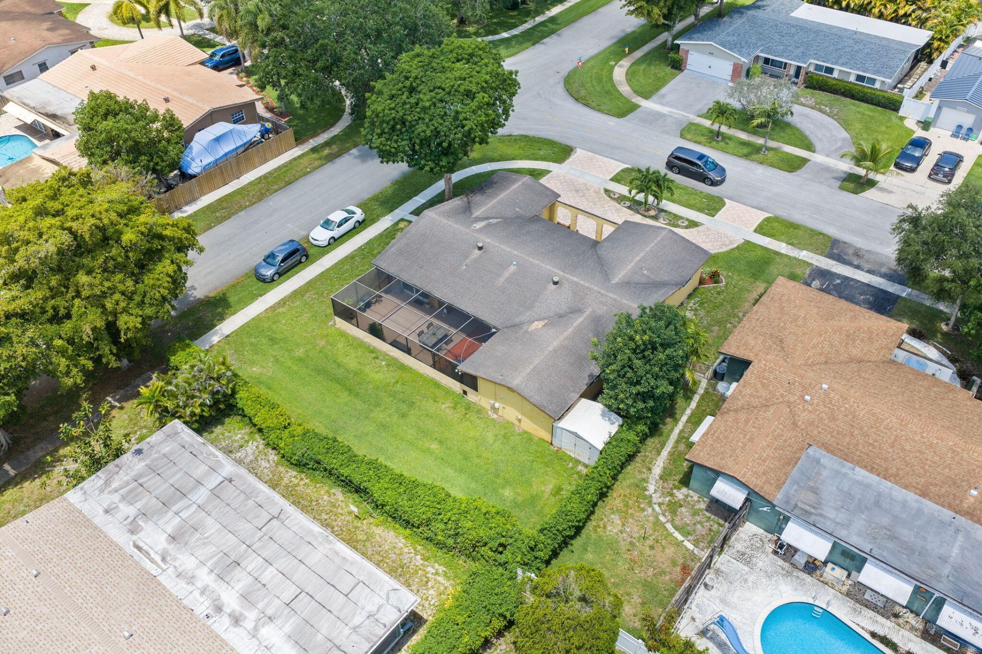 8350 NW 23rd Street, Pembroke Pines, FL 33024 Photo