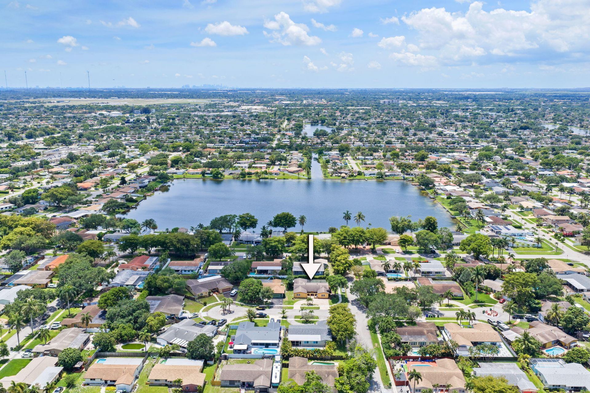 8350 NW 23rd Street, Pembroke Pines, FL 33024 Photo