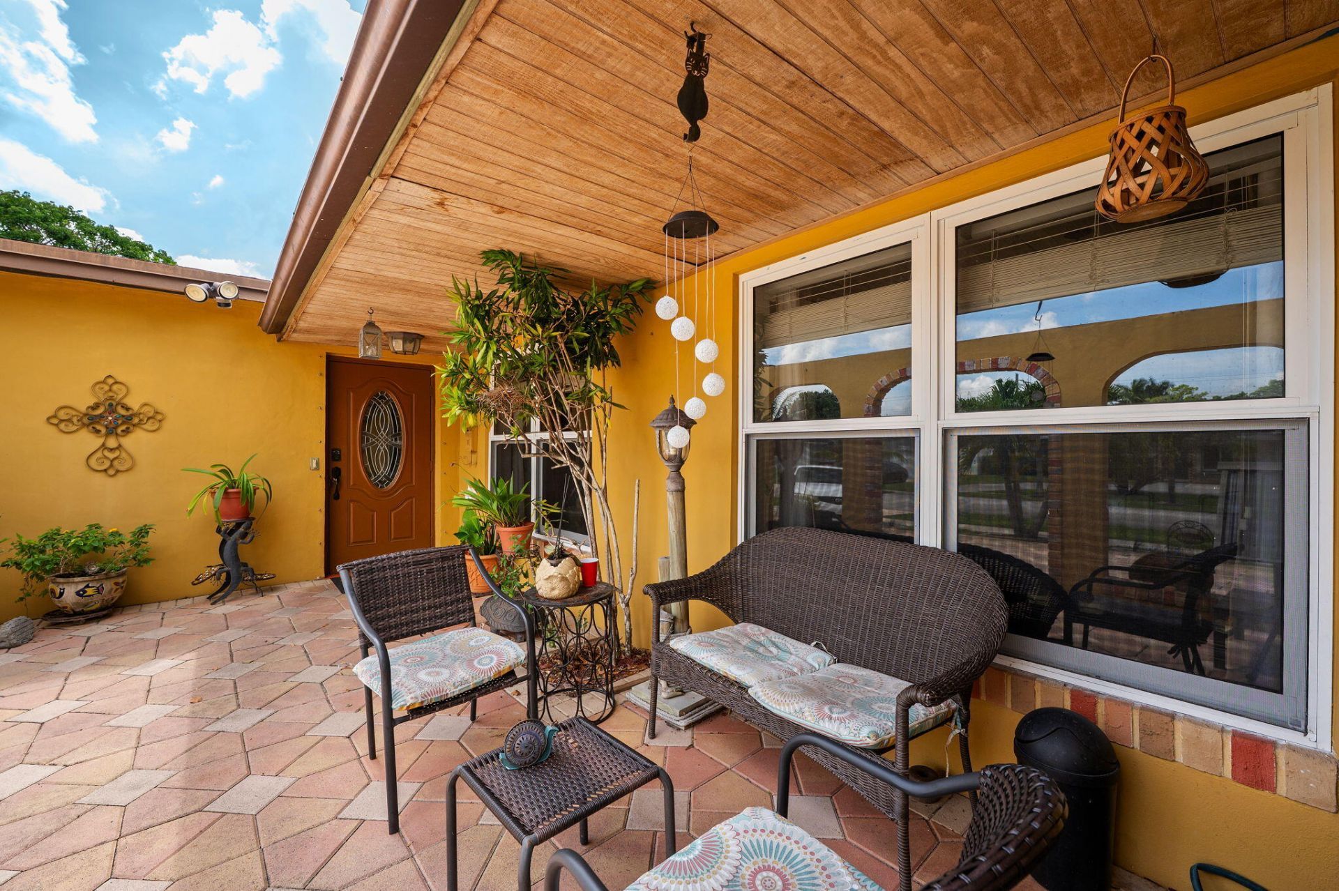 8350 NW 23rd Street, Pembroke Pines, FL 33024 Photo