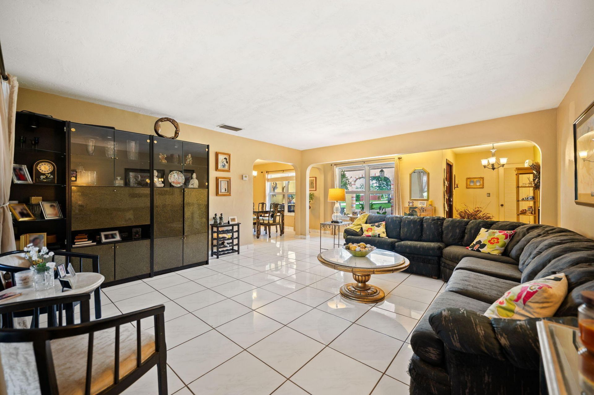 8350 NW 23rd Street, Pembroke Pines, FL 33024 Photo