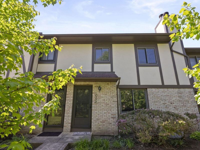 2324 Terrance Drive, Unit 74, Columbus, OH 43220 Photo 1