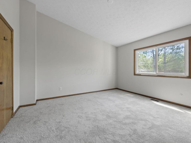 2324 Terrance Drive, Unit 74, Columbus, OH 43220 Photo 26