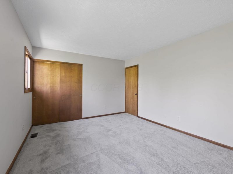 2324 Terrance Drive, Unit 74, Columbus, OH 43220 Photo 30