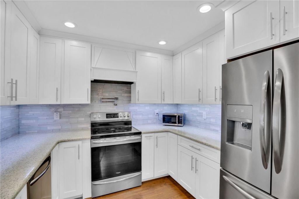 27 Sunset Drive, Sebastian, FL 32958 Photo