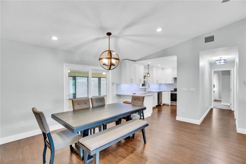 27 Sunset Drive, Sebastian, FL 32958 Photo