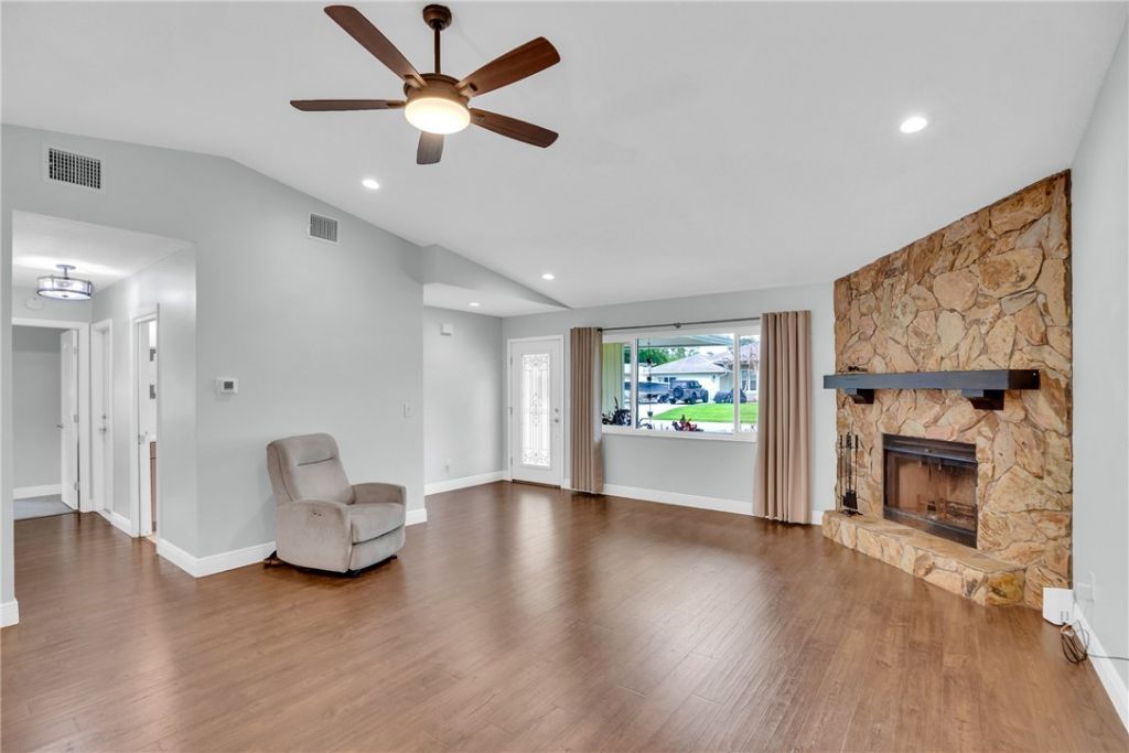 27 Sunset Drive, Sebastian, FL 32958 Photo