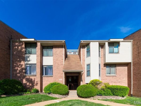 5259 Cedarstone Court, Unit A, St Louis, MO 63129