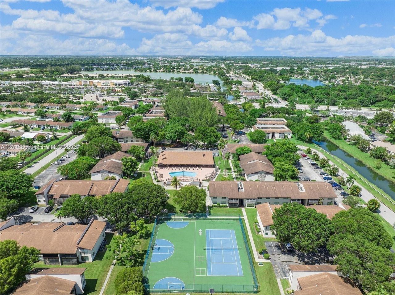 447 N Laurel, Unit 1906, Margate, FL 33063 Photo