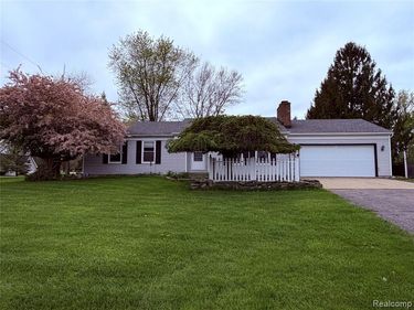1055 W Northwood Drive, Caro, MI 48723