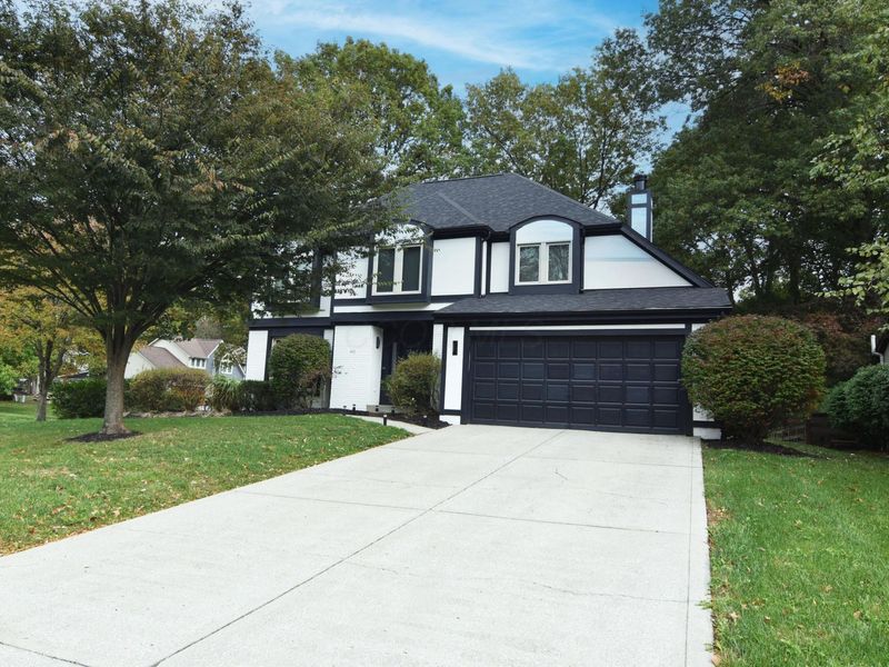 990 Venetian Way, Columbus, OH 43230 Photo 1