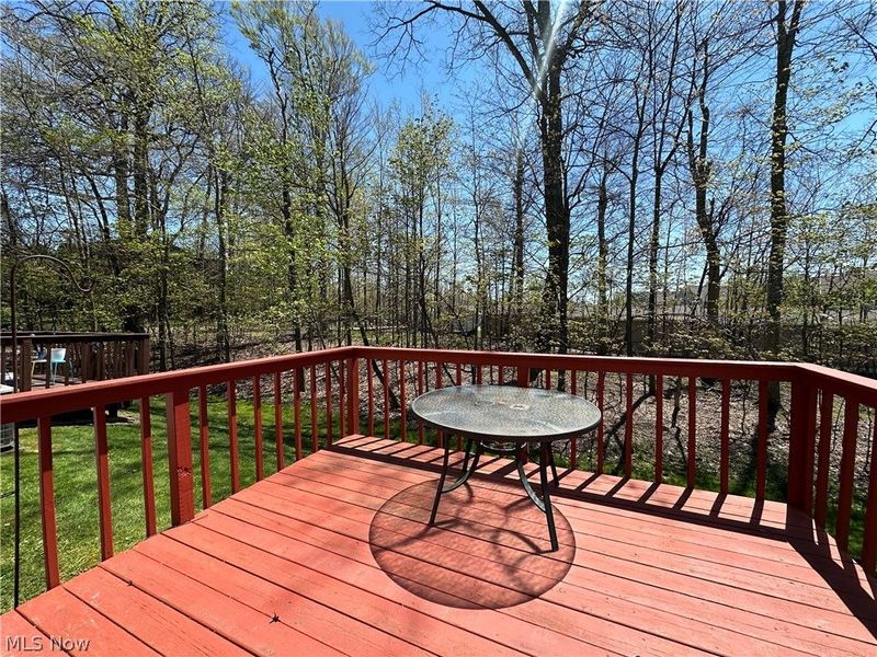 7679 Creekwood Drive, North Royalton, OH 44133 Photo 3