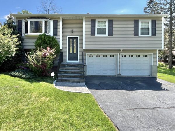 554 High Street , Monroe, NY 10950