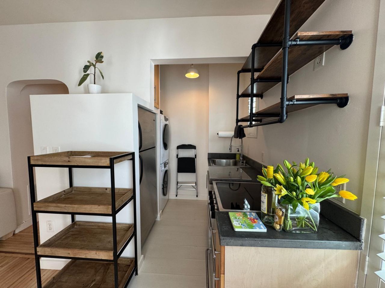 815 Euclid Avenue, Unit 10, Miami Beach, FL 33139 Photo