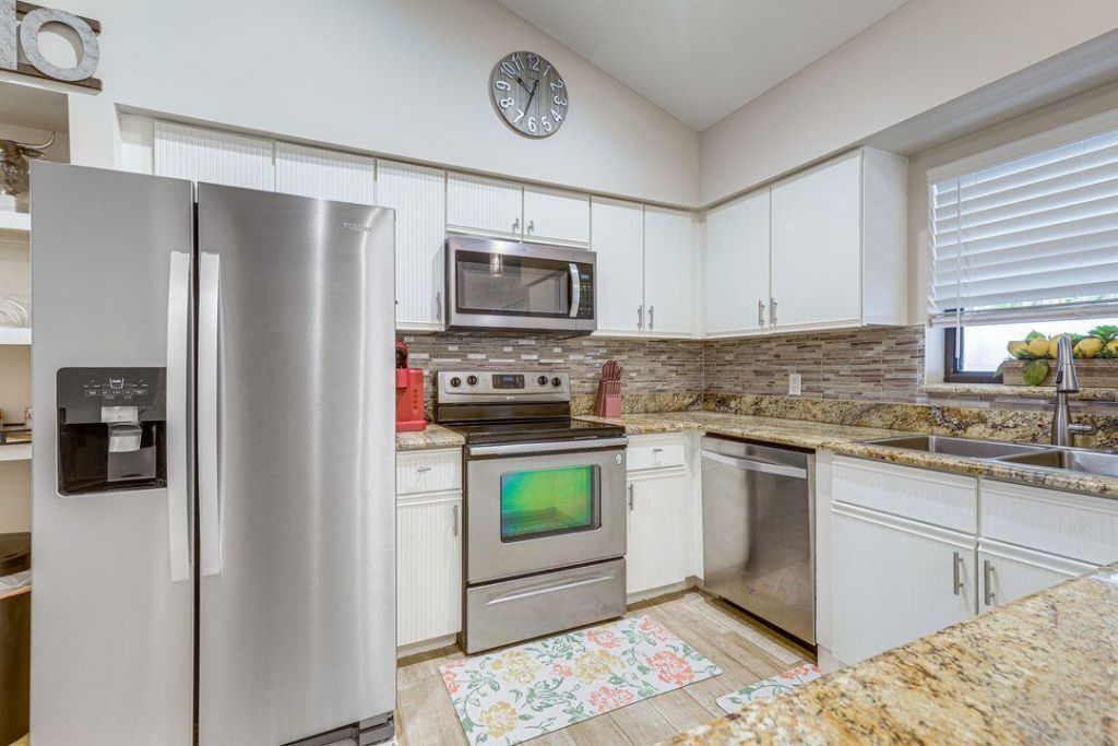 2856 SW Mariposa Circle, Palm City, FL 34990 Photo