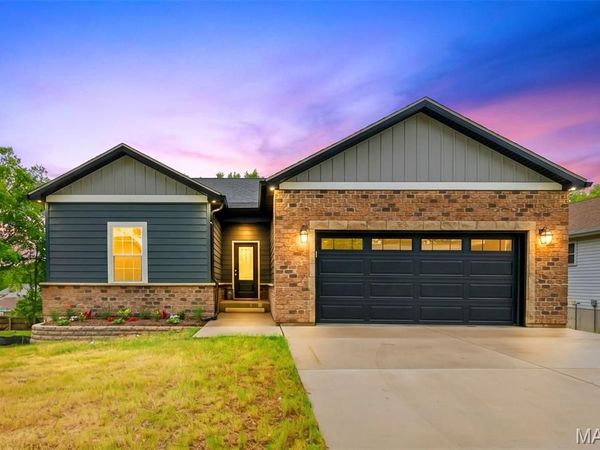 208 E 6th Street, Washington, MO 63090