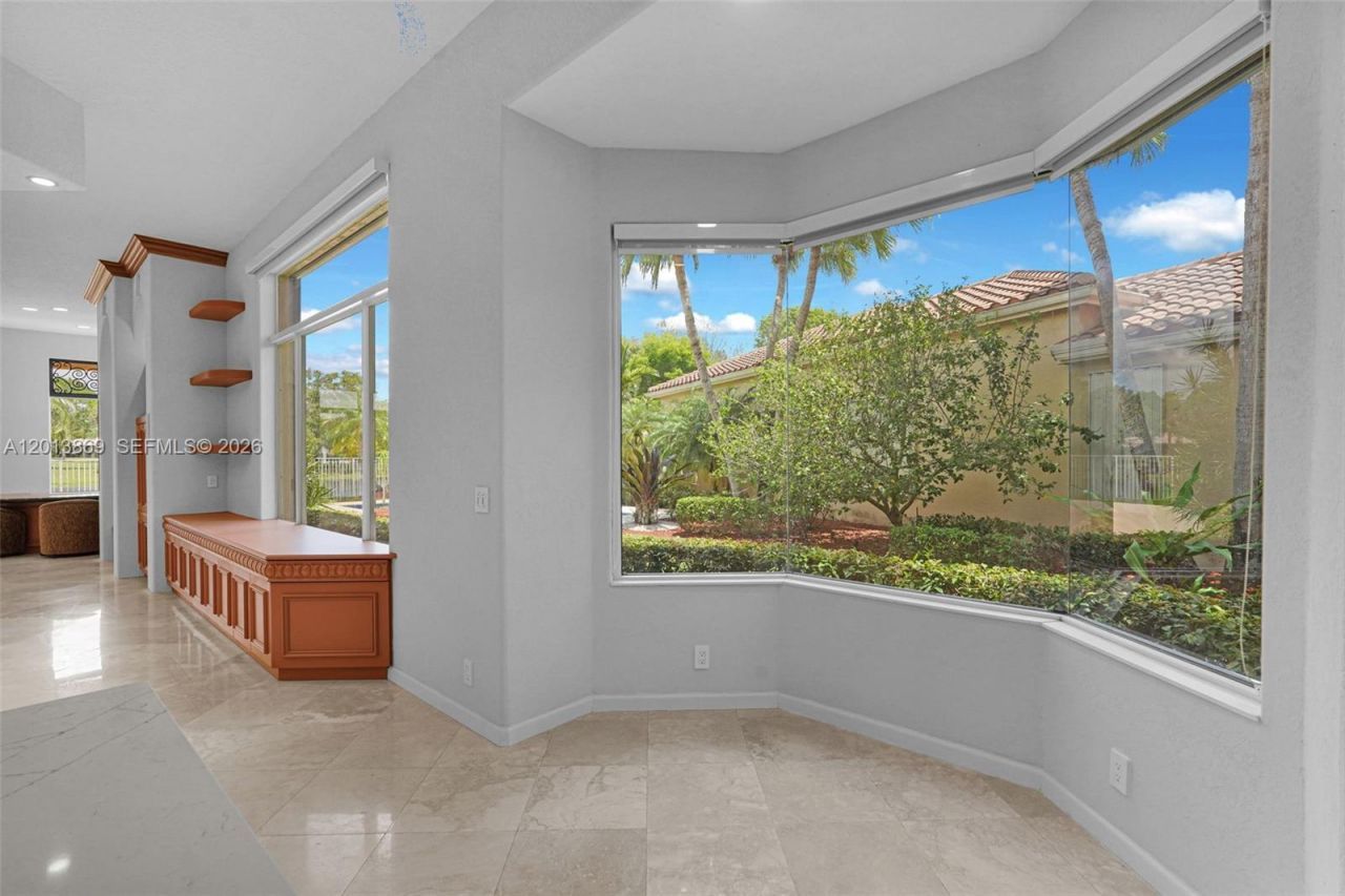 2456 Bay Isle Court, Weston, FL 33327 Photo