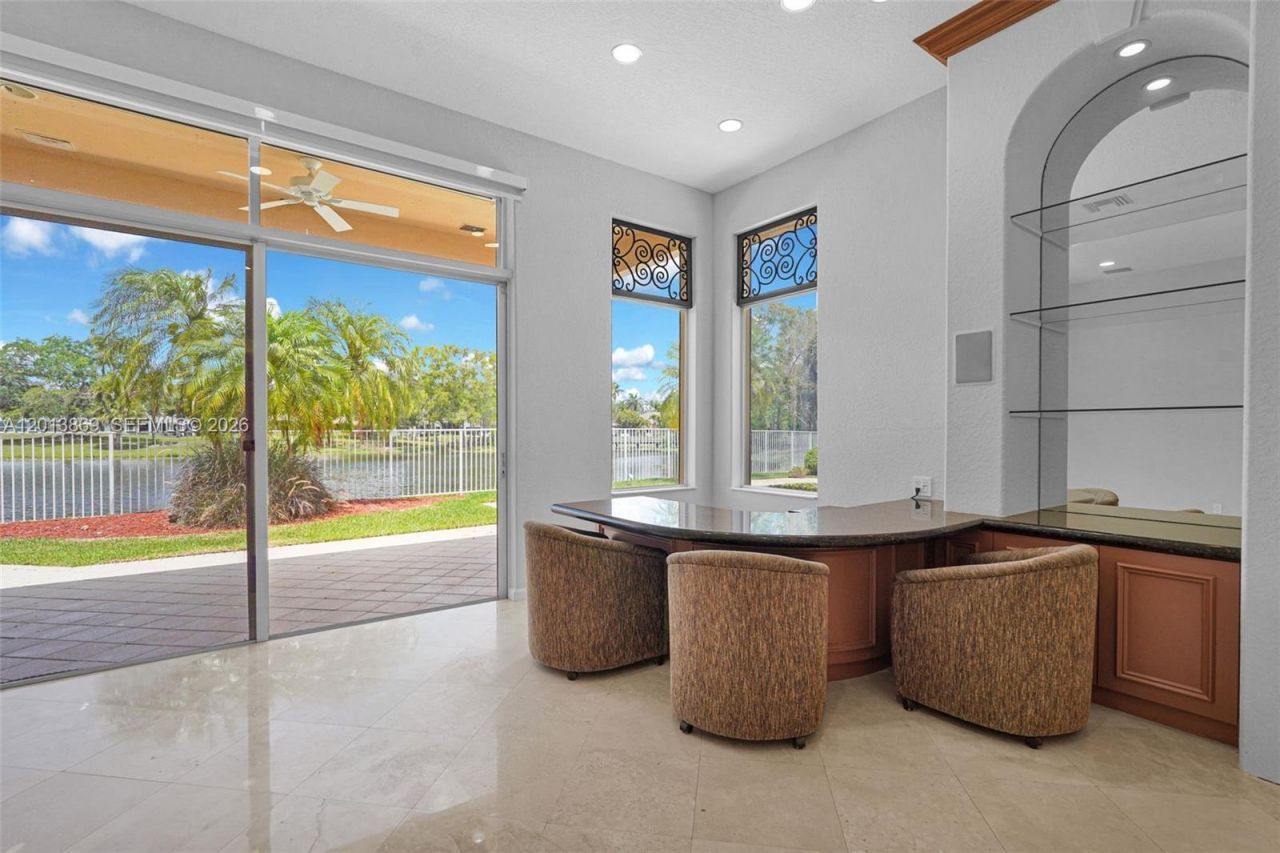 2456 Bay Isle Court, Weston, FL 33327 Photo