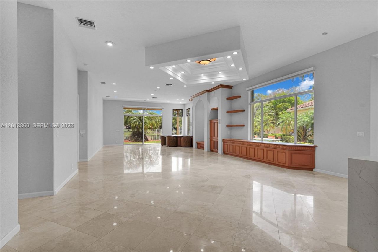 2456 Bay Isle Court, Weston, FL 33327 Photo