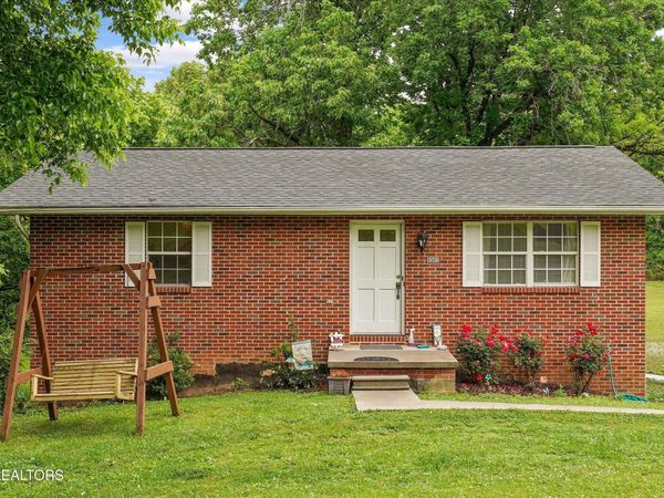 6301 S Ruggles Ferry Pike, Knoxville, TN 37924