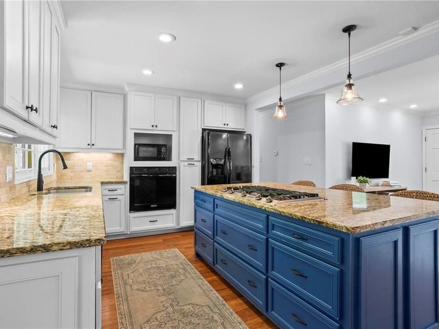 Property Image 12