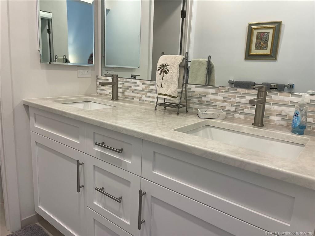1858 SW Palm City Road, Unit 203, Stuart, FL 34994 Photo