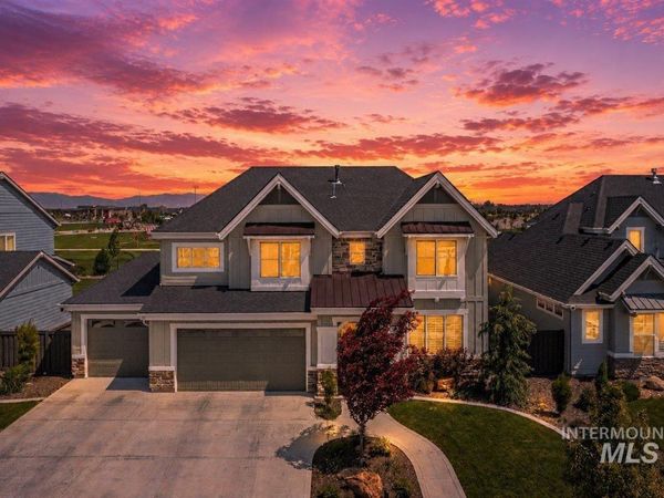 6718 S Cadence Ave, Meridian, ID 83642