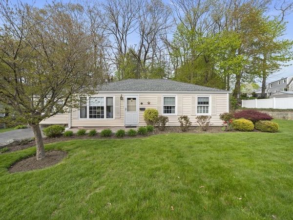 11 Old Country Way, Weymouth, MA 02188