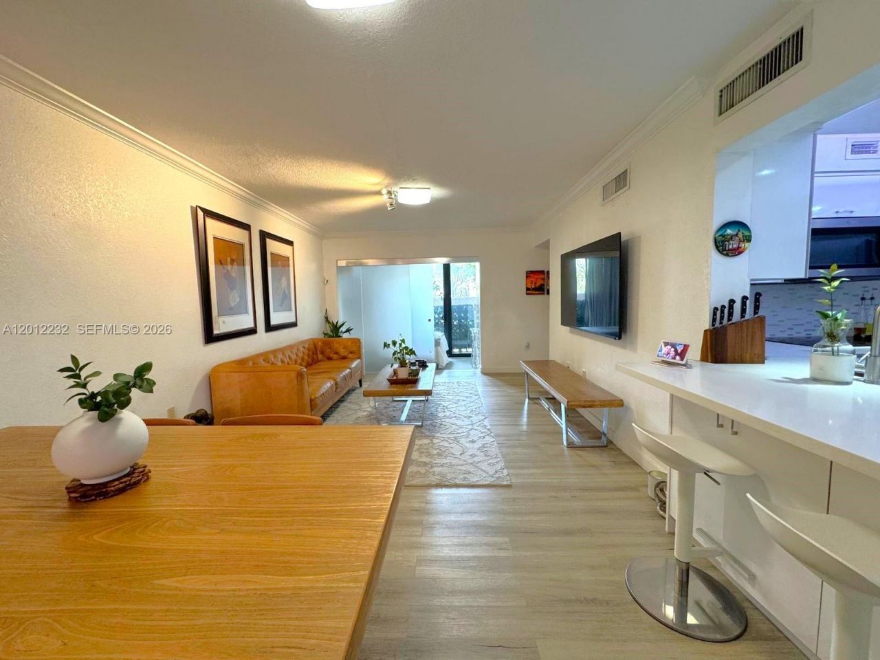 10241 NW 9th St Cir , Unit 112-5, Miami, FL 33172 Photo