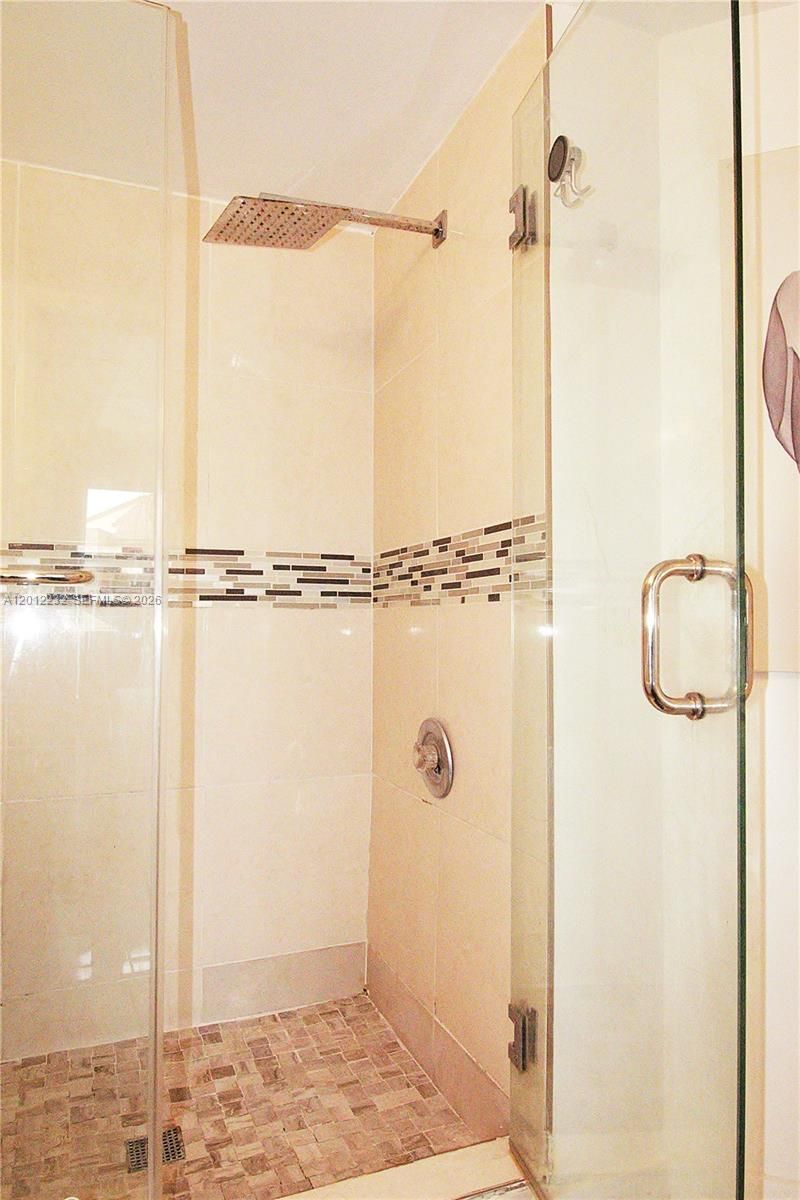 10241 NW 9th St Cir , Unit 112-5, Miami, FL 33172 Photo