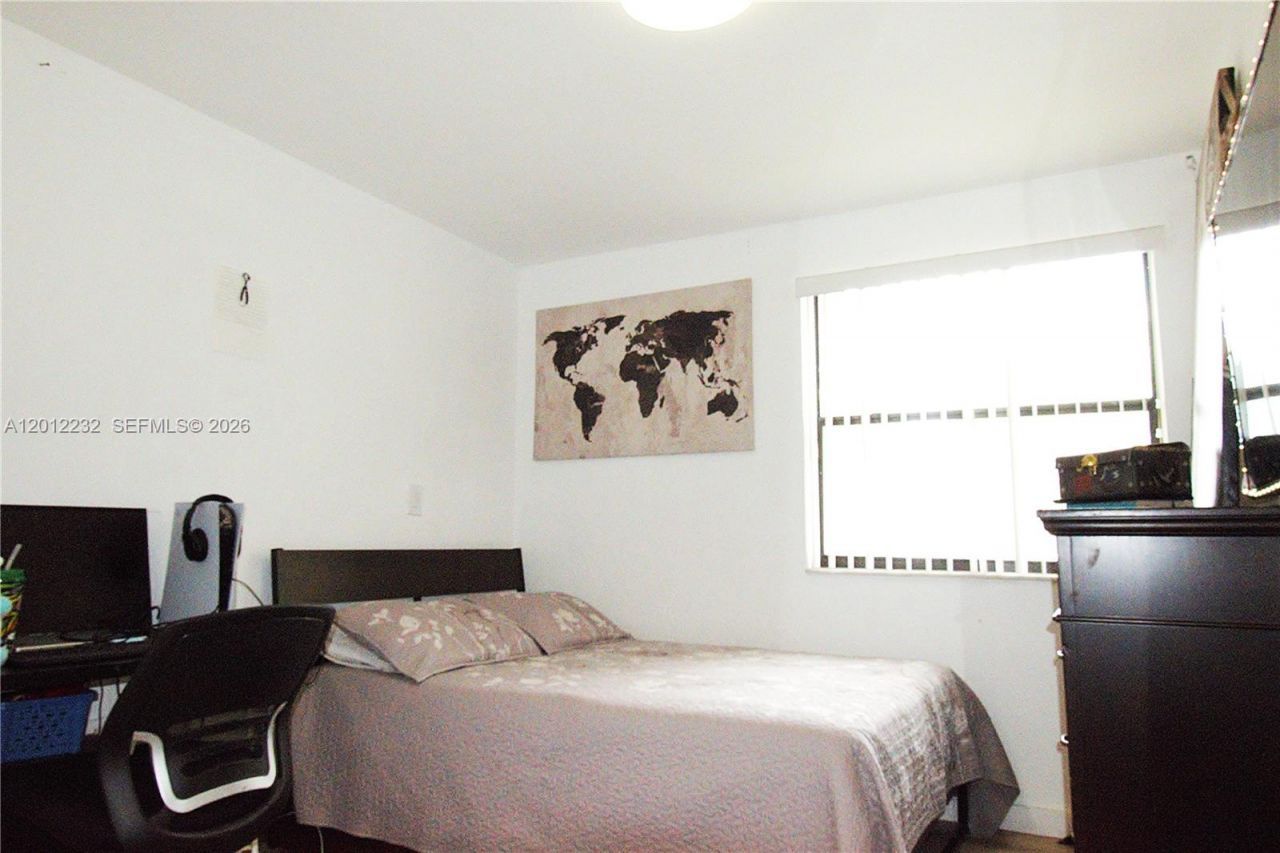 10241 NW 9th St Cir, Unit 112-5, Miami, FL 33172 Photo
