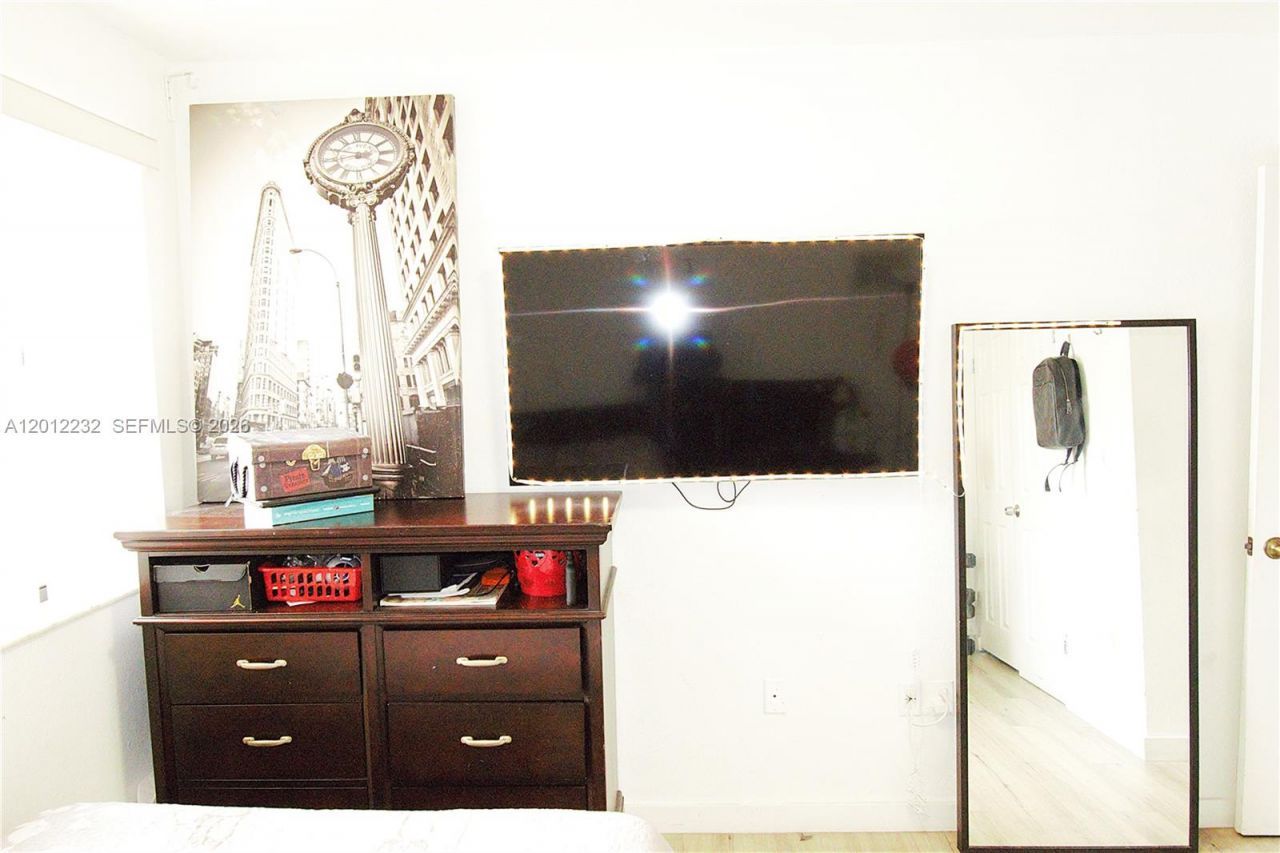 10241 NW 9th St Cir, Unit 112-5, Miami, FL 33172 Photo