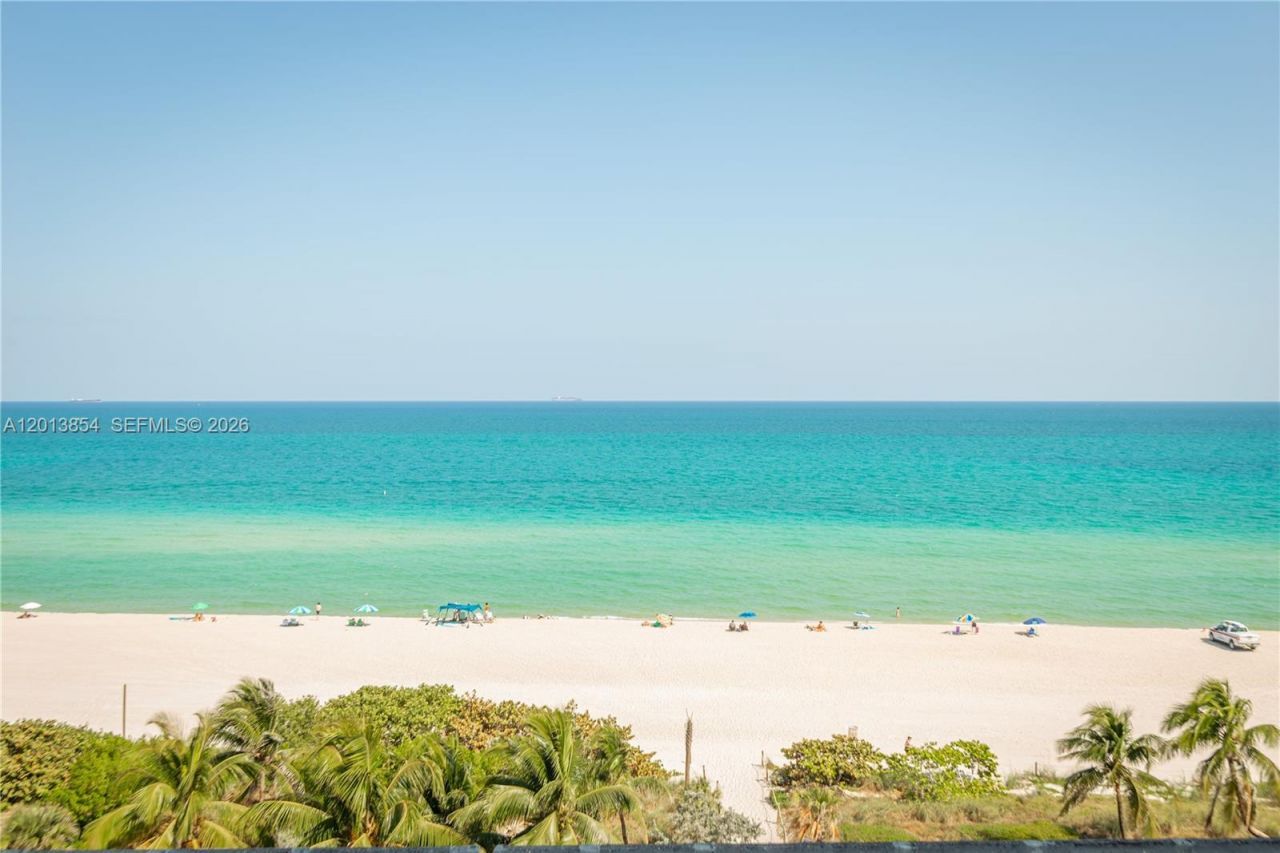 5445 Collins Ave , Unit 627, Miami Beach, FL 33140 Photo